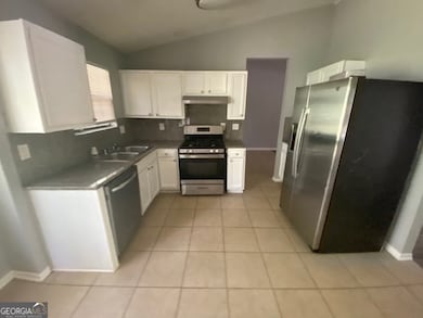 5389 Martins Crossing Rd, Stone Mountain, GA 30088 - photo 7