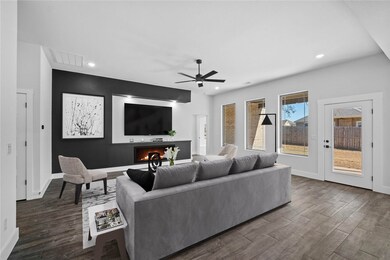 4644 W Triangle St, Fayetteville, AR 72704 - photo 6