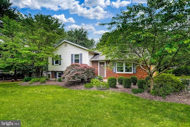 635 Fern Way, Sykesville, MD 21784 - photo 2