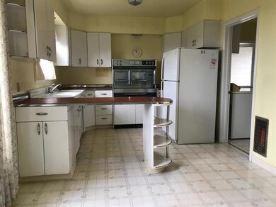 493 Old Stage Rd, Central Point, OR 97502 - photo 7