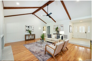 13607 Bluffcircle, San Antonio, TX 78216 - photo 4