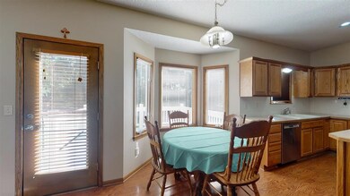 1020 N Firefly Cir, Wichita, KS 67235 - photo 6