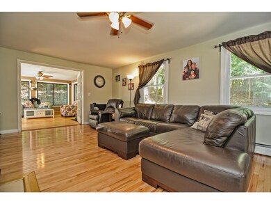 54 Sullivan Rd, Hudson, NH 03051 - photo 5