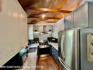 634 W Northrup St, Lansing, MI 48911 - photo 7