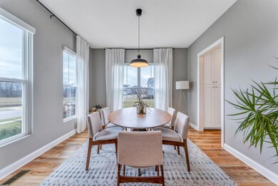 Formal Dining
