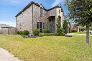View of front of house with a front lawn