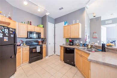 822 Terrace Ridge Cir unit 822, Davenport, FL 33896 - photo 7
