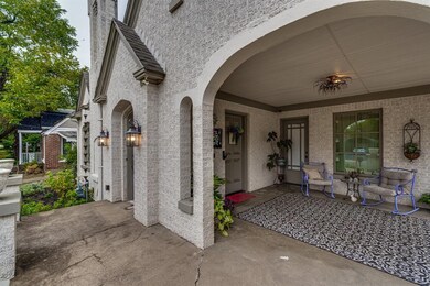 514 College St, Cleburne, TX 76033 - photo 5