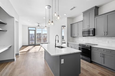 The View on Carrollton unit 4427, Carrollton, TX 75007 - photo 2