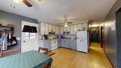 762 College St, Lewiston, ME 04240 - photo 7