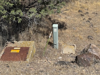 Unit 9-1 Lot 32 Palomino Rd unit 9-1, Lake Shastina, CA 96094 - photo 5