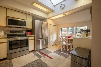 40 Lakeland Dr unit 10A, Quechee, VT 05059 - photo 5