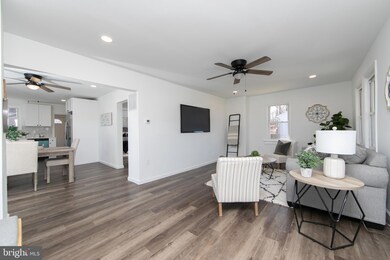 1129 Lexington Dr, Woodbury, NJ 08096 - photo 6