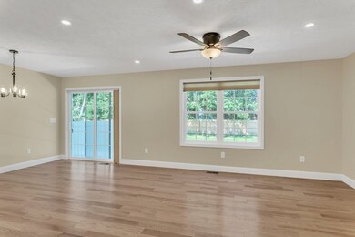 96 Royal Ln unit 96, Agawam, MA 01001 - photo 3