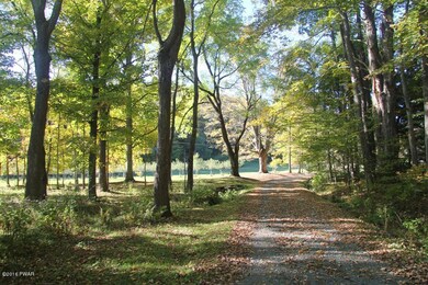 73 Torrey Rd, Honesdale, PA 18431 - photo 2