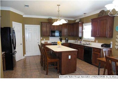 Island in kitchen