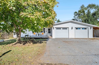 18 Meadowcrest Ln, Barre, VT 05641 - photo 2