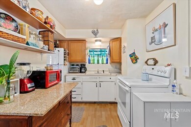 404 S Fern St, Nampa, ID 83686 - photo 4