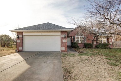 801 S Benson