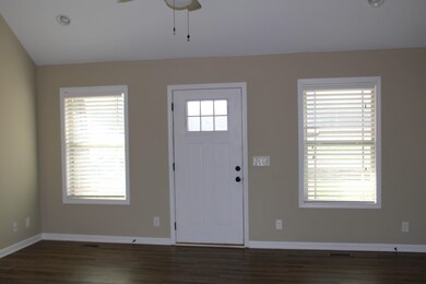 253 Ester Ln, Manchester, TN 37355 - photo 4