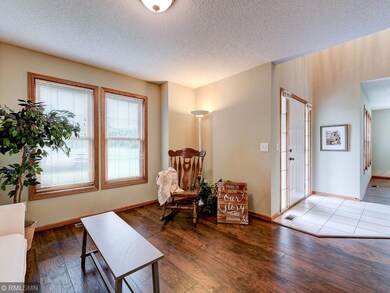 Living Room - all new flooring 2018