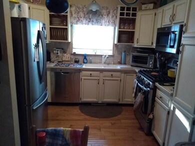 6 Outlook Ct, Troy, NY 12182 - photo 5