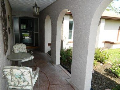 7547 Dundee Way 008