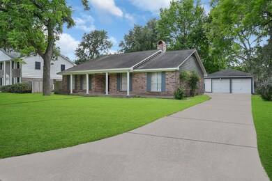 2210 N Belmont Dr, Richmond, TX 77469 - photo 2