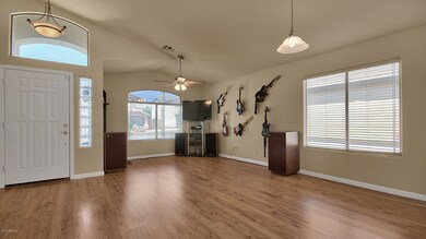 Formal living/dining