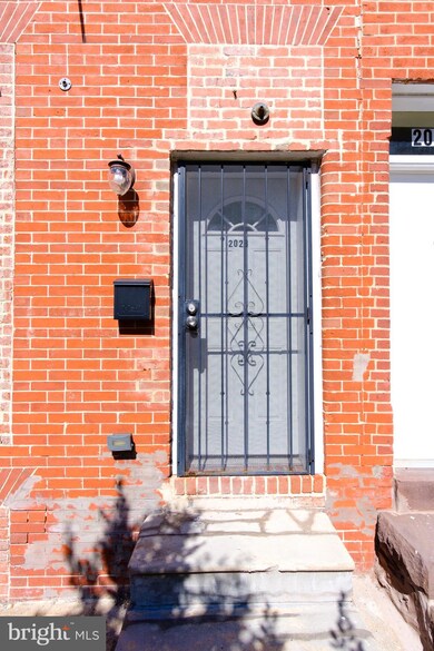 2028 E Fayette St, Baltimore, MD 21231 - photo 4