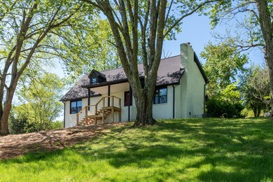 203 Vantrease Rd, Cottontown, TN 37048 - photo 5