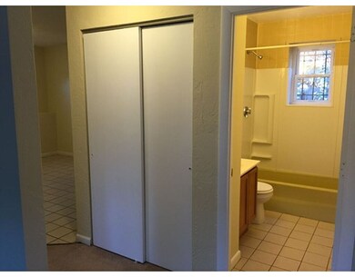 365 Hamilton St, Worcester, MA 01604 - photo 5