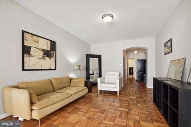 General Scott Apartments unit 502, Washington, DC 20036 - photo 3