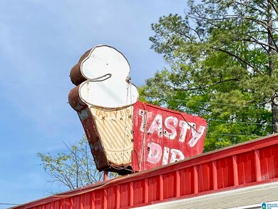 1278 Ross St, Heflin, AL 36264 - photo 4