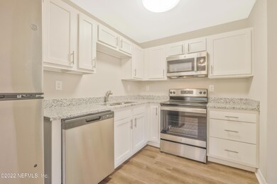 4457 Ish Brant Rd W, Jacksonville, FL 32210 - photo 7