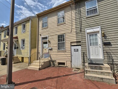 125 W South St, Frederick, MD 21701 - photo 3