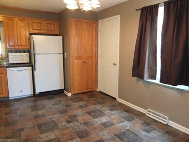 Dining area is open to the kitchen and living room