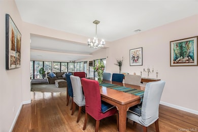 617 W 227th St, Bronx, NY 10463 - photo 4