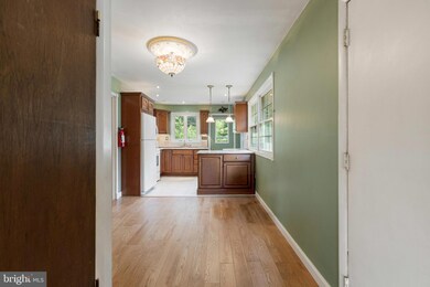 21 Jerrys Ave, Clayton, NJ 08312 - photo 4