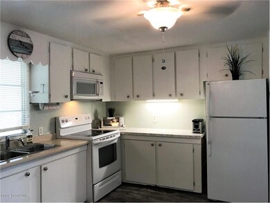 331 Tangelo St, Sebastian, FL 32958 - photo 4