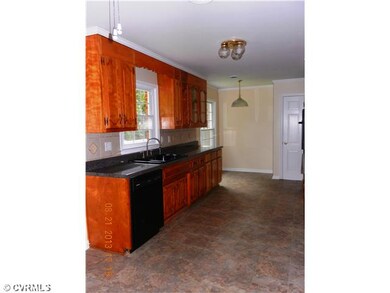 7017 Birchett Dr, Prince George, VA 23875 - photo 4