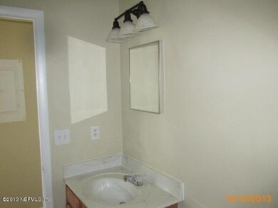5117 Saginaw Ave, Jacksonville, FL 32210 - photo 4