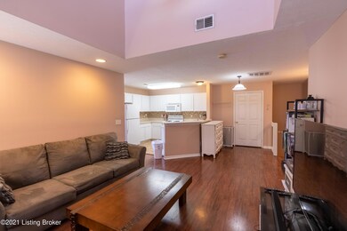 8314 Grand Trevi Dr unit 6901, Louisville, KY 40228 - photo 5
