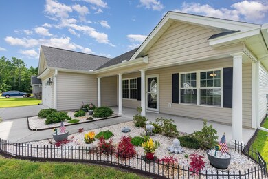 304 Macarthur Dr, Conway, SC 29527 - photo 2