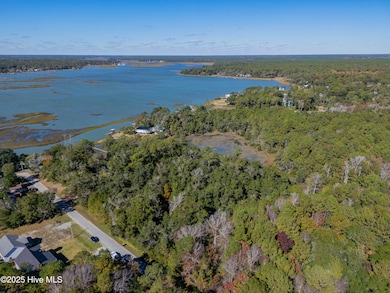 476 Crossland Rd SW, Bolivia, NC 28422 - photo 2