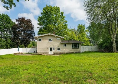 158 Rocky Hill Rd, Hadley, MA 01035 - photo 3