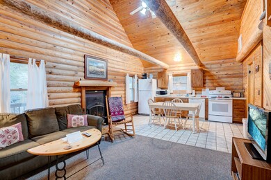 Table Rock Lake Log Cabin