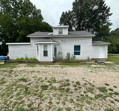 12215 Main St, Trinway, OH 43842 - photo 2