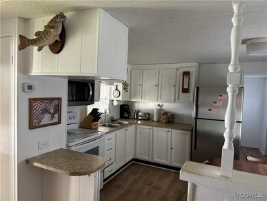 Adorable kitchen