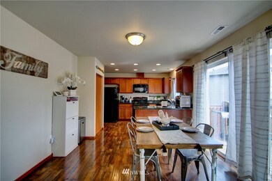 1542 E Gateway Heights Loop, Sedro-Woolley, WA 98284 - photo 7